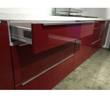 Z-Series Ruby Red Glossy